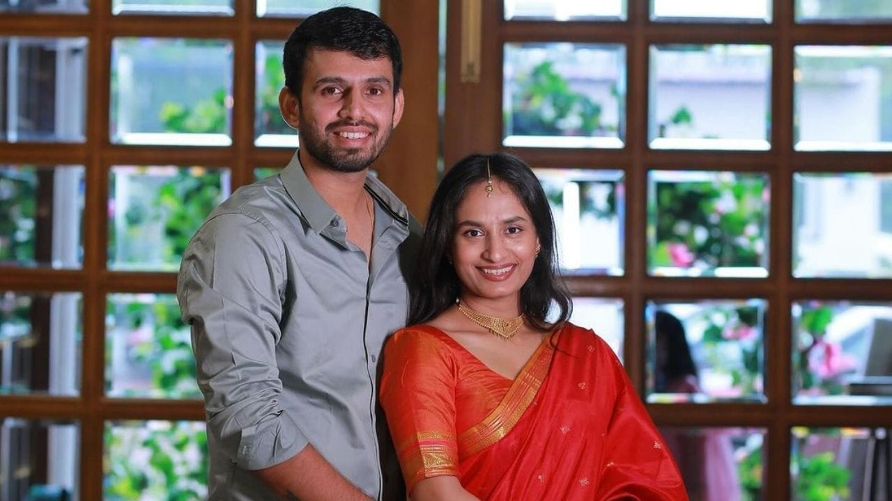 જિતેશની મંગેતર શાલકાની LinkedIn પ્રોફાઈલ અનુસાર શાલકાએ પ્રો. રામ મેધે કોલેજ ઓફ ઈન્જિનિયરિંગ એન્ડ મેનેજમેન્ટમાંથી ઈલેક્ટ્રોનિક્સ અને કોમ્યુનિકેશન એન્જિન્યરિંગમાં બીઈ કર્યું છે.