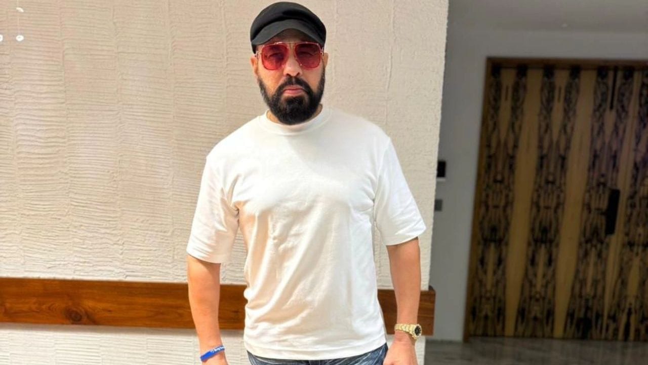 શેરાનું રિયલ નામ ગુરમીત સિંહ જોલી છે. તે વર્ષ 1995થી સલમાન ખાનનો બોડીગાર્ડ છે, શેરાની પોતાની સિક્યોરિટી કંપની છે. જેનું નામ ટાઈગર સિક્યોરિટી છે.શેરાએ એક ઈન્ટરવ્યુમાં કહ્યું હતુ કે, જ્યાં સુધી જીવતો છું ભાઈ સાથે રહીશ.