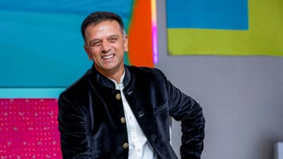 શું રાહુલ દ્રવિડ બનશે ઈંગ્લેન્ડ ક્રિકેટ ટીમના નવા મુખ્ય કોચ? ભૂતપૂર્વ કેપ્ટને બોર્ડને નામ સૂચવ્યું