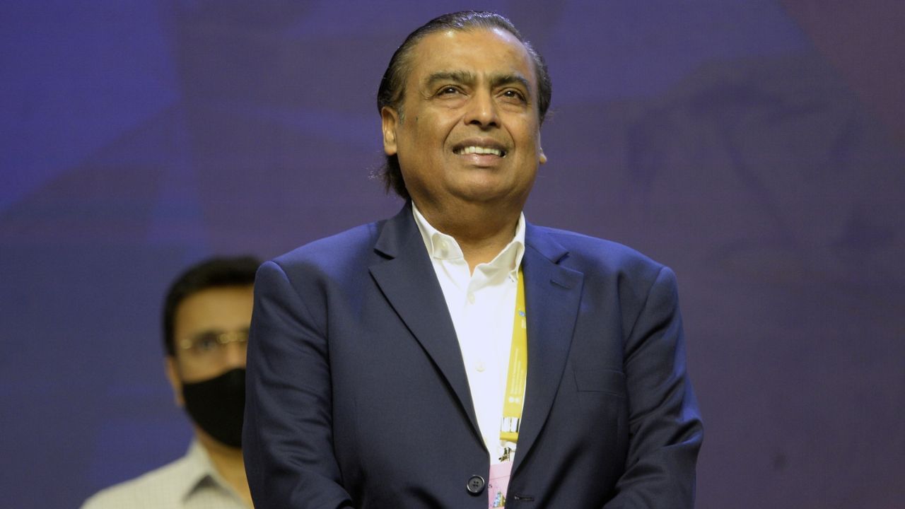 mukesh ambani reliance launches jio brain jio cloud (7)