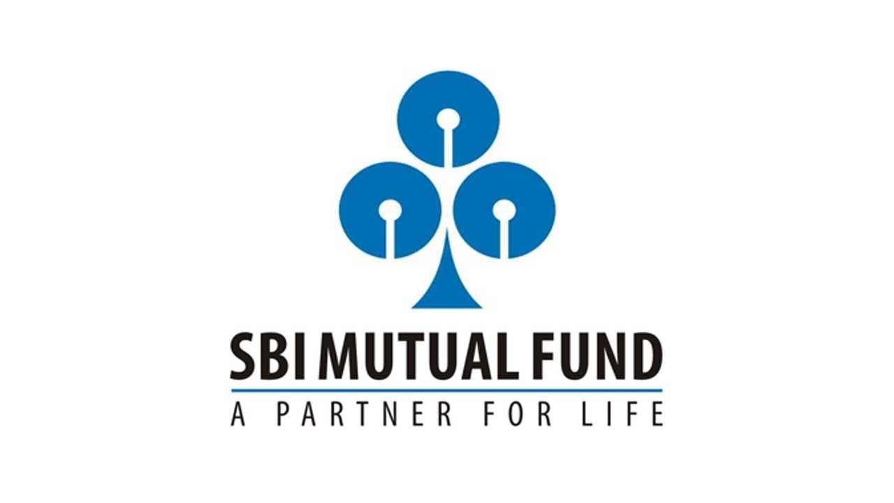 SBI Innovative Opportunities Fund Direct-Growth: 29મી જુલાઈએ SBIનો આ NFO લોન્ચ કરવામાં આવ્યો હતો તેમજ 12મી ઓગસ્ટે બંધ થશે. આ NFOમાં રોકાણ કરનારા લોકોને 20 ઓગસ્ટે યુનિટ ફાળવવામાં આવશે. પહેલા તમારે આ NFOમાં બે રોકાણોમાં 5000-5000 રૂપિયાનું ઓછામાં ઓછુ રોકાણ કરવું પડશે. આ સિવાય તમે આ સ્કીમમાં 500 રૂપિયાની SIP પણ શરૂ કરી શકો છો.