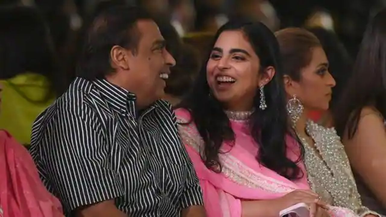 reliance agm isha ambani create record with biggest target (2)