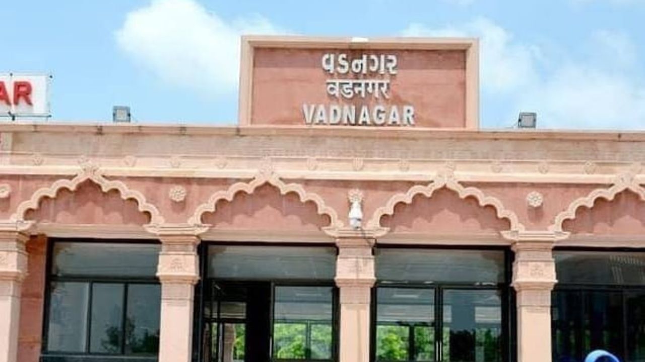 Vadnagar railway station (3)