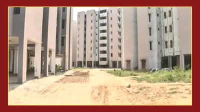 Ahmedabad : વટવા આવાસ બાદ થલતેજમાં બનાવેલા આવાસની દુર્દશા, 6 વર્ષથી લાભાર્થીઓ આવાસ મળવાની જોઈ રહ્યાં છે રાહ, જુઓ Video