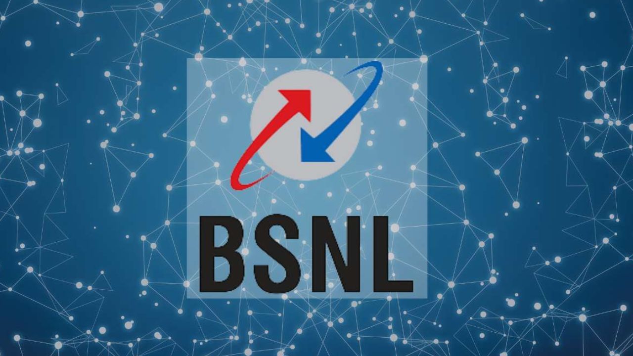 BSNLનો આ અન્ય ટેલિકોમ કંપનીઓથી સસ્તો પ્લાન છે જેની કિંમત માત્ર 94 રૂપિયામાં છે જેમાં 30 દિવસની વેલિડિટી આપવામાં આવી રહી છે. જો જોવામાં આવે તો આ પ્લાન યુઝર્સને ખૂબ જ પસંદ આવી શકે છે અને અન્ય ટેલિકોમ કંપનીઓ માટે પણ ખતરો સાબિત થઈ શકે છે. તો ચાલો જાણીએ આ પ્લાન વિશે.