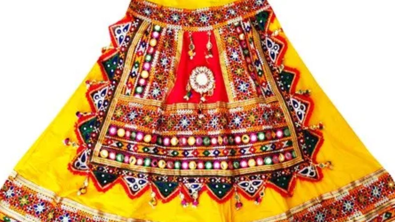 yellow choli