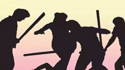 Ahmedabad Video : સોલાના માંગલ્ય પાર્ટી પ્લોટમાં ગરબા આયોજકો અને ખેલૈયા વચ્ચે મારામારી, 10 લોકો વિરુદ્ધ તપાસ હાથ ધરી