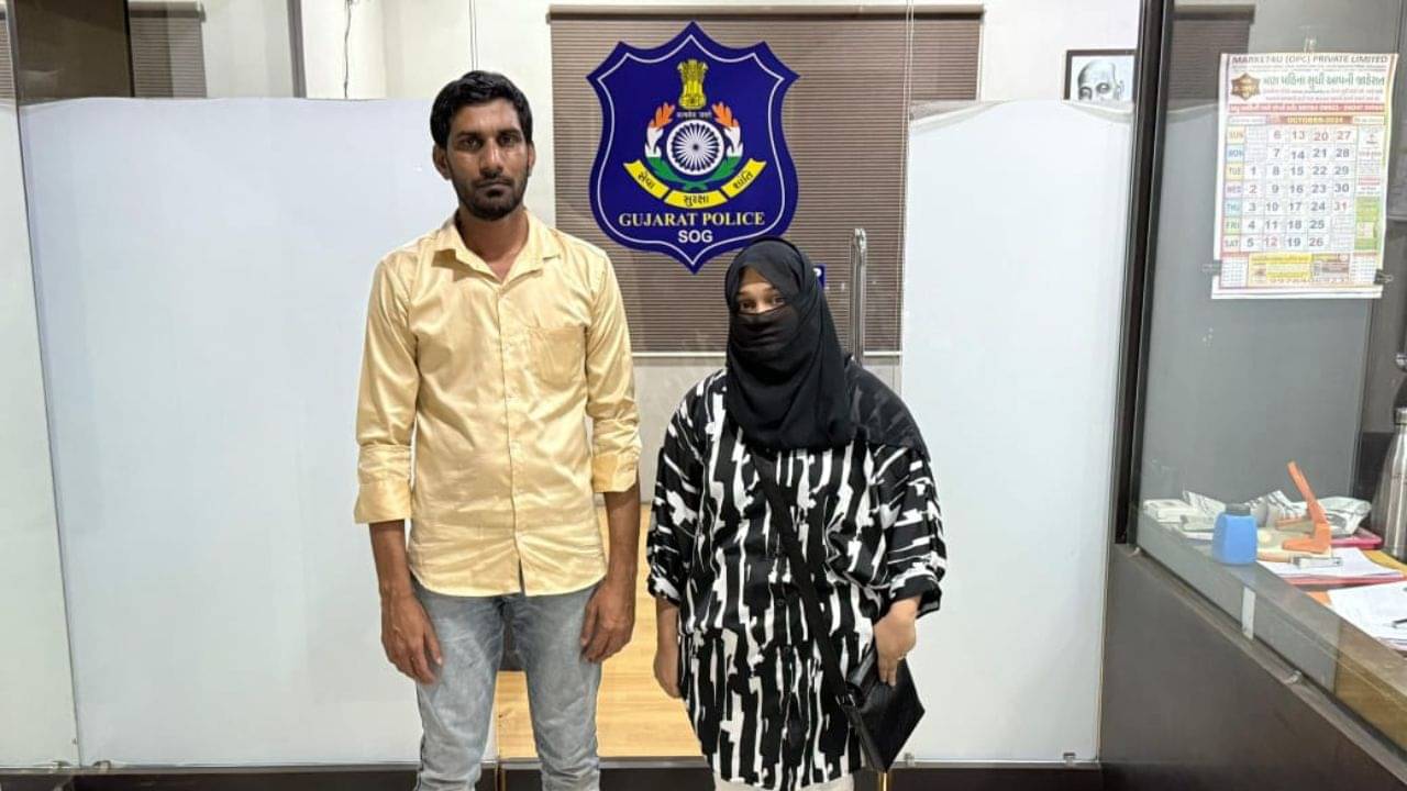 Bharuch Video  : ભરૂચ SOGએ વિદેશી સિગારેટનો મોટો જથ્થો ઝડપ્યો, 2 આરોપીની ધરપકડ