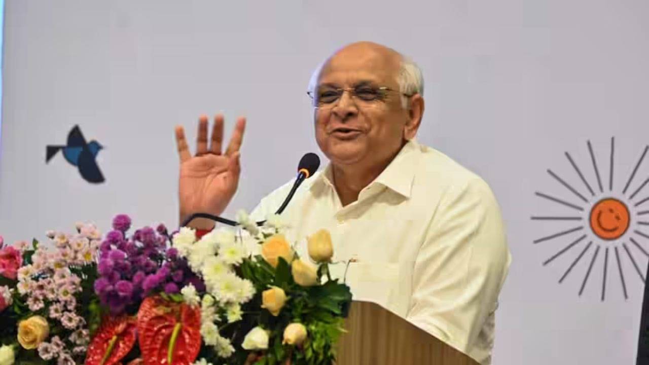 CM ભૂપેન્દ્ર પટેલે નવી ટેક્સટાઈલ પોલીસી કરી લોન્ચ, જાણો શું છે ખાસિયત, જુઓ Video