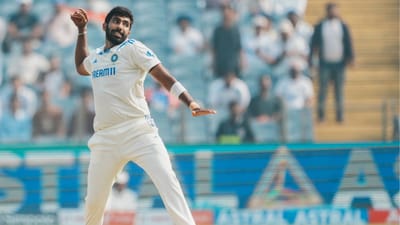 ભારત અને ન્યુઝીલેન્ડ વચ્ચે બીજી ટેસ્ટ મેચ પુણેમાં રમાશે. આ ટેસ્ટ મેચમાં ટોસ ન્યુઝીલેન્ડે જીત્યો હતો અને પહેલા બેટિંગ કરવાનો નિર્ણય લીધો છે.ટોસ બાદ બંન્ને ટીમે પોતાની પ્લેઈંગ ઈલેવનની જાહેરાત કરી છે.