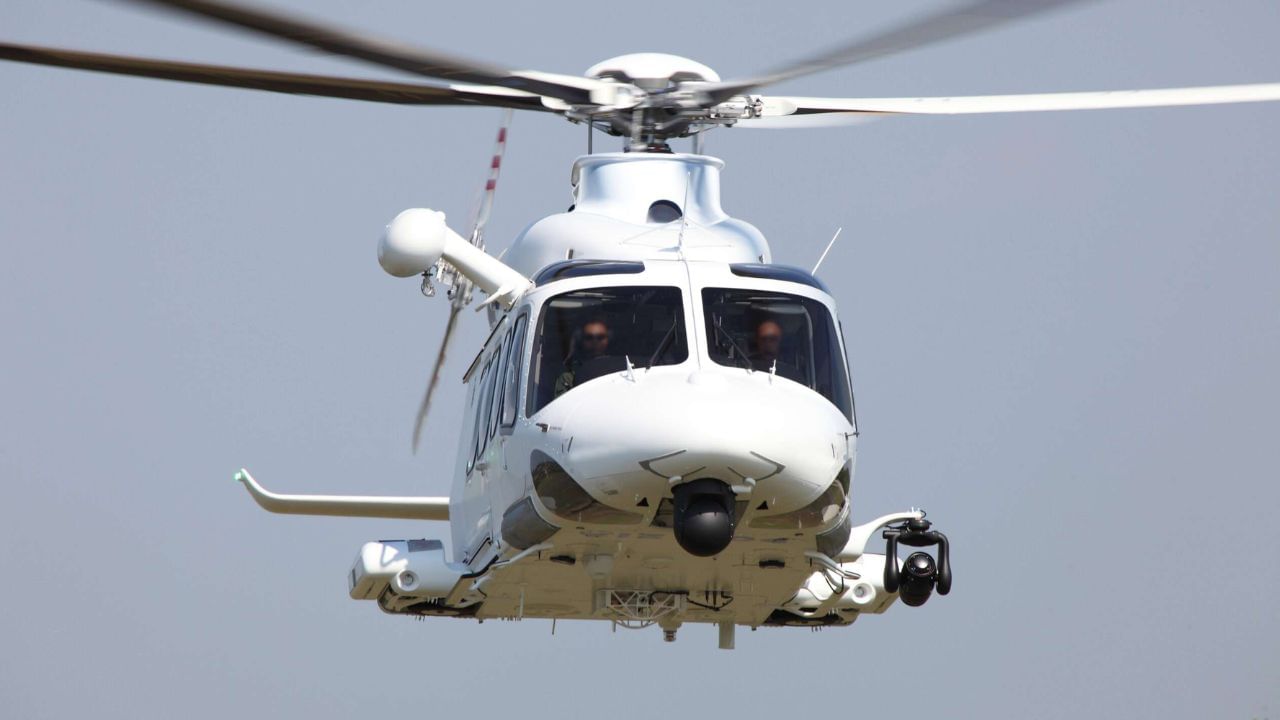 Intermediate Helicopters એટલે મધ્યમ કદના હેલીકોપ્ટરની કિંમત 4 કરોડથી લઈને 12 કરોડ રુપિયા છે. 