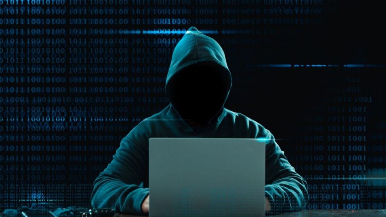 Vadodara Video : સાયબર ગુનેગારોએ વટાવી હદ ! ચીફ જસ્ટીસ ચંદ્રચૂડના નામે યુવકને 34 કલાક ડિજિટલ અરેસ્ટ કરી લાખો રુપિયા પડાવ્યા Vadodara Video : સાયબર ગુનેગારોએ વટાવી હદ ! ચીફ જસ્ટીસ ચંદ્રચૂડના નામે યુવકને 34 કલાક ડિજિટલ અરેસ્ટ કરી લાખો રુપિયા પડાવ્યા