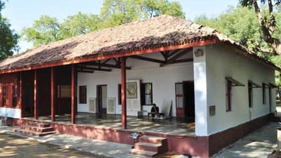 ગાંધી આશ્રમ રિ ડેવલપમેન્ટ પ્રોજેક્ટને લઈને મોટી જાહેરાત, RTO કચેરીથી ચંદ્રભાગા બ્રિજ સુધીનો આશ્રમ રોડ થશે કાયમી બંધ, જુઓ Video ગાંધી આશ્રમ રિ ડેવલપમેન્ટ પ્રોજેક્ટને લઈને મોટી જાહેરાત, RTO કચેરીથી ચંદ્રભાગા બ્રિજ સુધીનો આશ્રમ રોડ થશે કાયમી બંધ, જુઓ Video