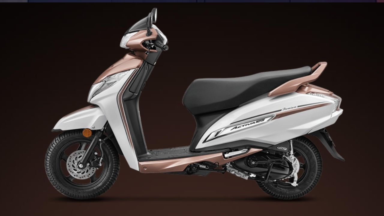 દેશનું નંબર-1 સ્કૂટર Honda Activa ટૂંક સમયમાં ઇલેક્ટ્રિક અવતારમાં લોન્ચ થવા જઈ રહ્યું છે. જો કે હોન્ડાની 2-વ્હીલર્સના આ સેગમેન્ટમાં મોડેથી એન્ટ્રી છે.