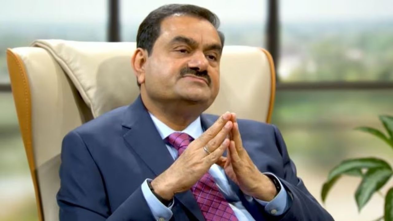 Adani helped these investors by giving them up to 118 percent return (5)