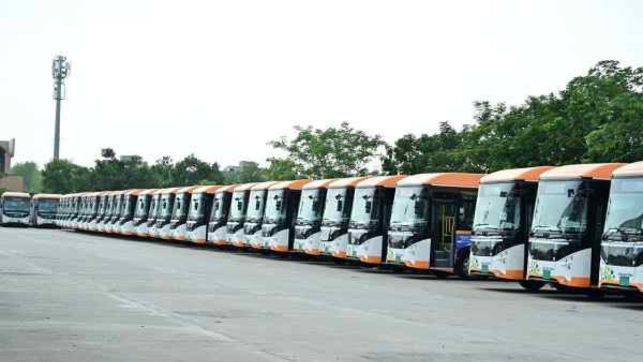 Ahmedabad to Prayagraj bus