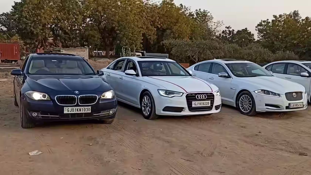 Ahmedabad to Prayagraj car