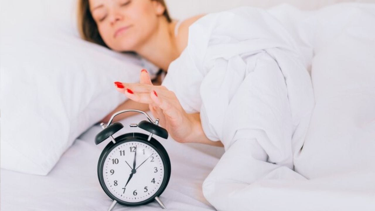 આ ઉપરાંત માનવ ઊંઘ અને જાગરણનું સમગ્ર ચક્ર પ્રોટીન દ્વારા સંચાલિત થાય છે, જેને PER કહેવાય છે. જે આપણા શરીરની આંતરિક ઘડિયાળનો ભાગ છે, એટલે કે સર્કેડિયન રિધમનો ભાગ છે.