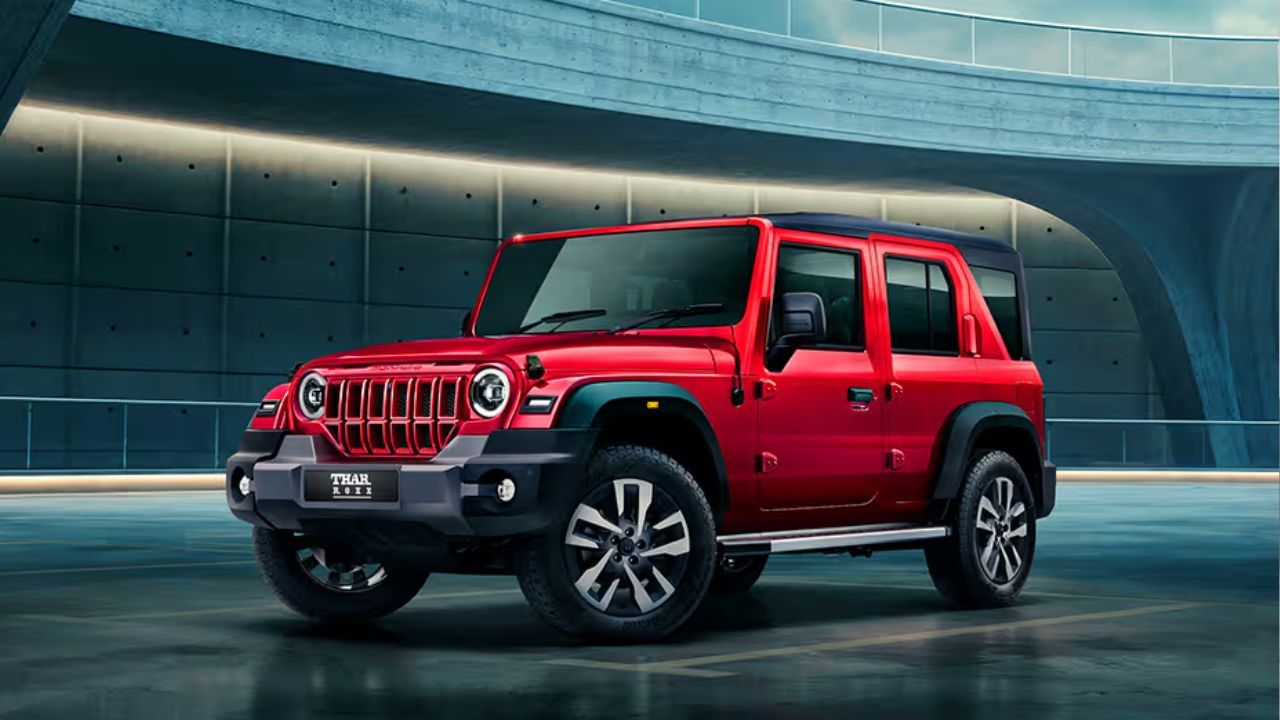 તમે મારુતિ સ્વિફ્ટ પર 60 હજાર રૂપિયા, મારુતિ વેગનએ પર 45 હજાર રૂપિયા અને MG ZS EV પર 1.5 લાખ રૂપિયા સુધીની બચત કરી શકો છો. આ સિવાય તમને Toyota Hyryder પર 1.6 લાખ રૂપિયા સુધીનું ડિસ્કાઉન્ટ મળી રહ્યું છે. આ તમામ કારની ખરીદી પર તમે લાખો રૂપિયાની બચત કરી શકશો.