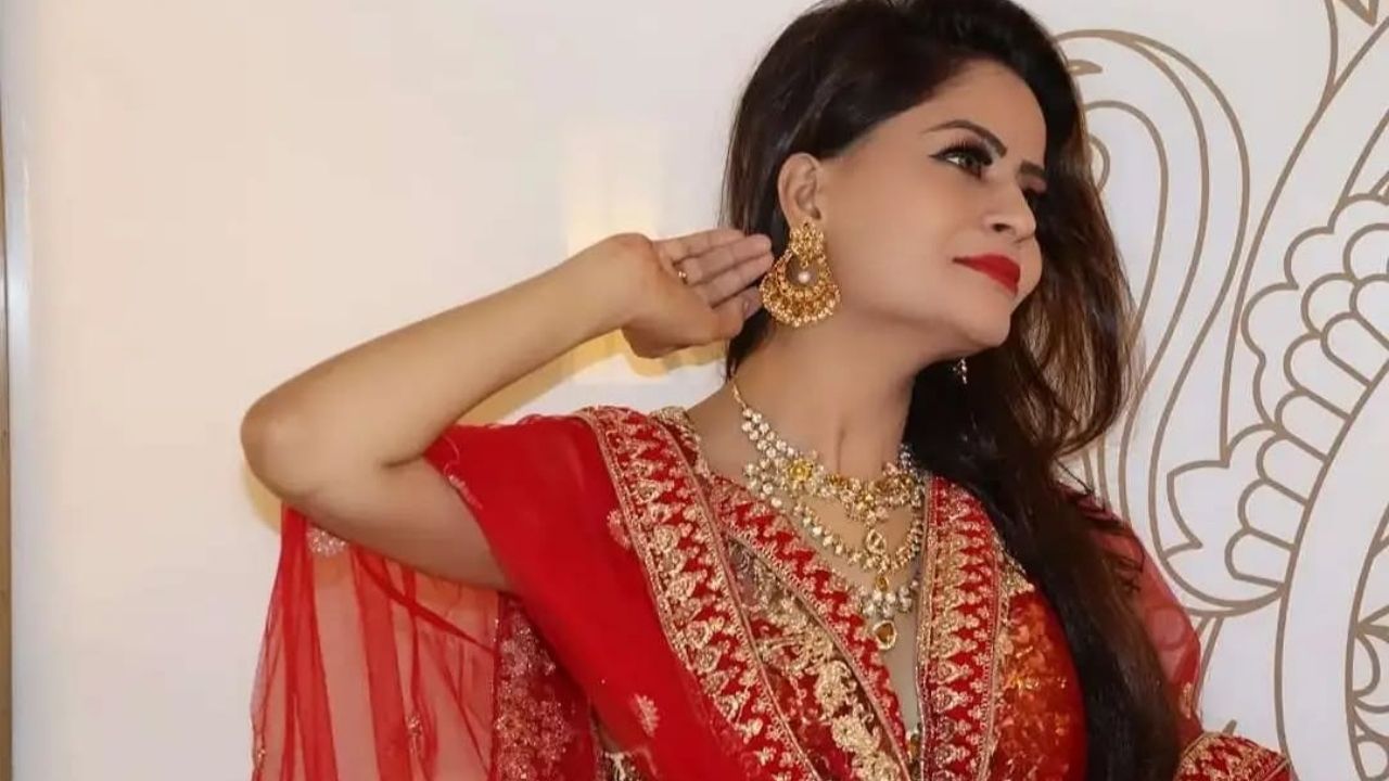  મંગળવારે 10મી ડિસેમ્બરે ફરીથી હાજર થવા માટે કહેવામાં આવ્યું છે. તેની ફરી એકવાર પૂછપરછ કરવામાં આવશે.