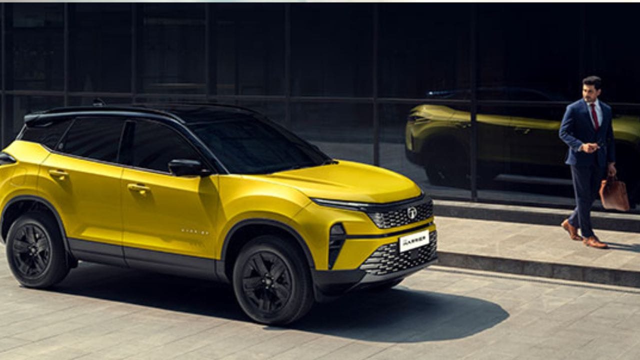 ડિસેમ્બરમાં પણ લગ્નની સિઝન ધૂમ મચાવી રહી છે, ત્યારે આ મહિને પણ કાર અને મોટરસાયકલની માંગ વધી રહી છે. જેના કારણે મારુતિ સુઝુકી ઈન્ડિયા, ટાટા મોટર્સ, ટોયોટા અને આઈશર મોટર્સના શેરમાં તેજી જોવા મળી રહી છે.