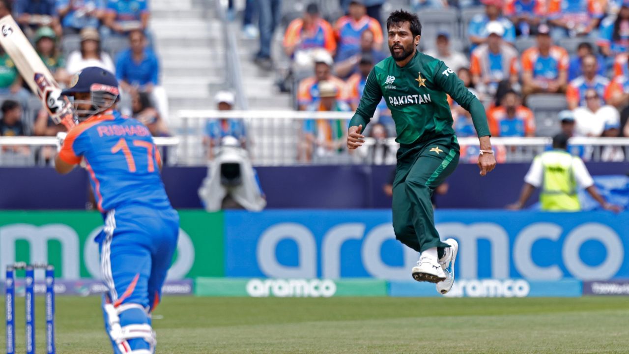 ક્રિકેટના ત્રણેય ફોર્મેટમાં 271 વિકેટ લેનાર અને 1,179 રન બનાવનાર મોહમ્મદ આમીર મુખ્યત્વે 2017ની ચેમ્પિયન્સ ટ્રોફીમાં ભારત સામેની તેની ઘાતક બોલિંગ માટે જાણીતો છે. ચેમ્પિયન્સ ટ્રોફીમાં તેણે ભારત સામે 16 રન આપીને 3 વિકેટ લીધી હતી.