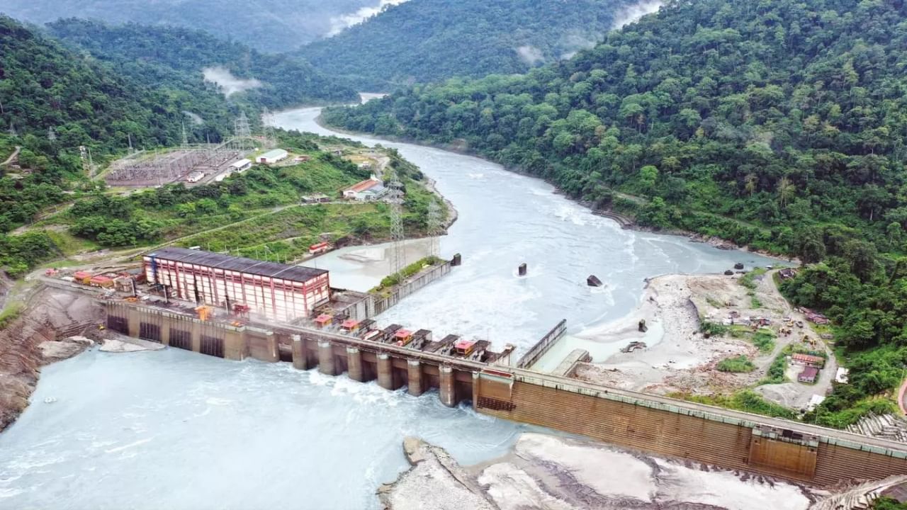 નવી RE ક્ષમતા સાથેનો પ્રોજેક્ટ FY2024 અને FY27 વચ્ચે NHPCની વૃદ્ધિમાં 60% યોગદાન આપવાનો અંદાજ છે.