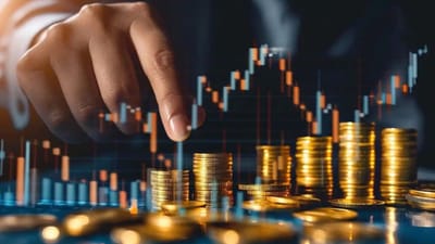 સોમવારે 9 ડિસેમ્બર, 2024ના રોજ શેરબજારોની શરૂઆત થોડી નબળાઈ સાથે થઈ હતી. સેન્સેક્સ 217 પોઈન્ટના ઘટાડા સાથે 81,500ની આસપાસ ટ્રેડ થઈ રહ્યો હતો. નિફ્ટી 51 પોઈન્ટ ઘટીને 24,626ની સપાટીએ રહ્યો હતો. બેન્ક નિફ્ટી 104 પોઈન્ટ ઘટીને 53,405ની આસપાસ રહ્યો હતો. મિડકેપ ઇન્ડેક્સ 58,691 ની આસપાસ સપાટ આગળ વધી રહ્યો હતો.