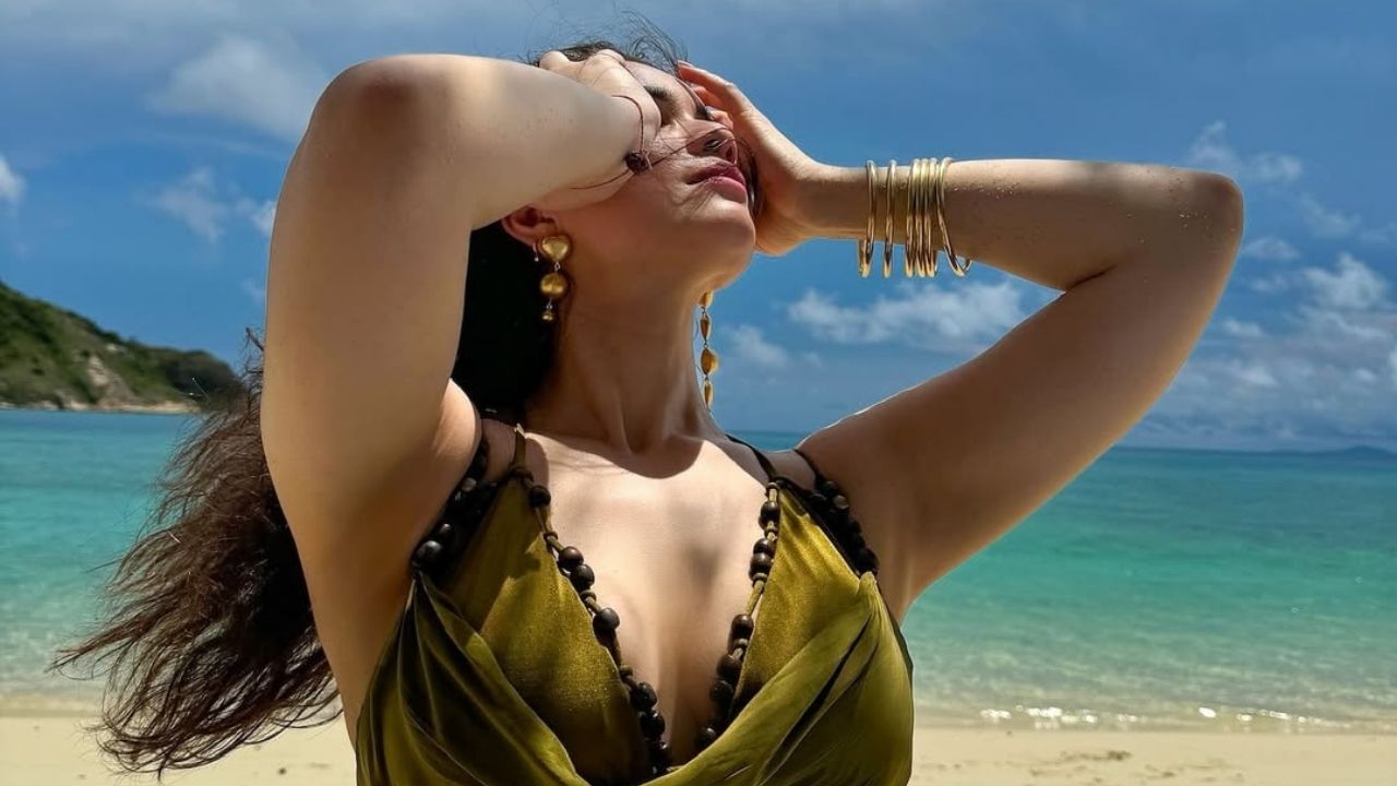 Sara Tendulkar's Australia Trip Stunning Beach Pics & Viral Videos (3)