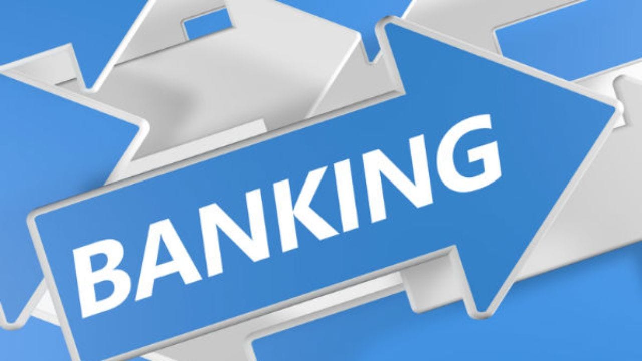 બેંકિંગ કાયદા (સુધારા) બિલ, 2024 ગ્રાહકોના અધિકારોનું રક્ષણ કરવા અને બેંકિંગ સિસ્ટમની પારદર્શિતા વધારવા માટે ઘણા મહત્વપૂર્ણ ફેરફારો લાવ્યા છે. બિલ રજૂ કરતી વખતે નાણામંત્રી નિર્મલા સીતારમણે કહ્યું કે સરકારનો ઉદ્દેશ્ય બેંકિંગ ક્ષેત્રને મજબૂત કરવાનો છે, જેથી બેંકો સુરક્ષિત અને સ્થિર રહે.