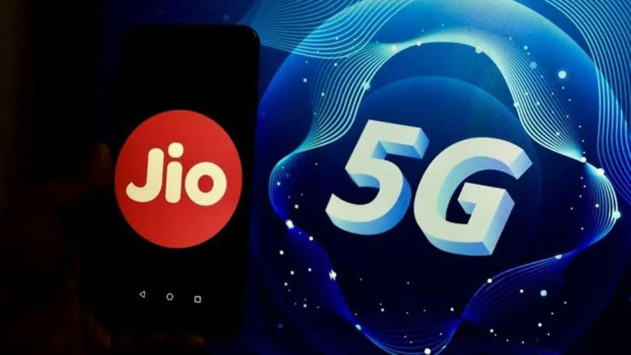 તમને 601 રૂપિયામાં અમર્યાદિત 5G ડેટા મળશે પરંતુ તમારી પાસે પહેલેથી જ Jio રિચાર્જ પ્લાન હોવો જોઈએ. પ્લાન પણ સમાન નથી, 601 રૂપિયામાં અમર્યાદિત ડેટા માટે, તમારા નંબર પર પહેલા દરરોજ ઓછામાં ઓછા 1.5 GB ડેટા સાથેનો પ્લાન હોવો જોઈએ.