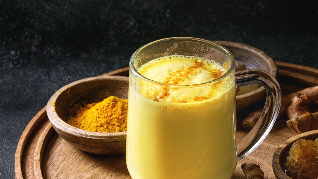 (નોંધ : અહીં આપવામાં આવેલી માહિતી ફક્ત આપની જાણકારી માટે છે. કોઈ પણ બીમારીનો ઈલાજ કરવા પહેલા નિષ્ણાતોની સલાહ લેવી.) 