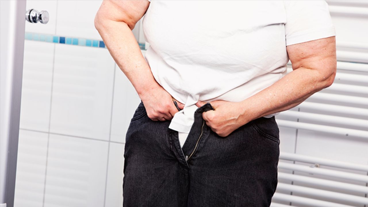 જો કે પ્રોટીન વજન ઘટાડવામાં મદદ કરે છે, પરંતુ તેનું વધુ માત્રામાં સેવન કરવાથી વજન વધે છે.