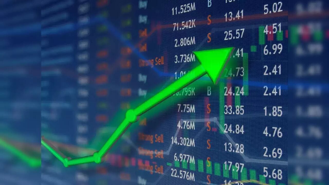 કલ્પતરુ પ્રોજેક્ટ્સના શેરની વાત કરીએ તો તે 1.60%ના વધારા સાથે રૂ. 1272.35 પર બંધ થયો હતો. ટ્રેડિંગ દરમિયાન શેર 1285 રૂપિયાના સ્તરે પહોંચ્યો હતો. શેરની 52 સપ્તાહની ઊંચી સપાટી 1,449.15 રૂપિયા છે. આ કિંમત સપ્ટેમ્બર 2024માં હતી.