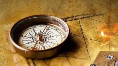 વાસ્તુશાસ્ત્રમાં ઘરમાં સુખ-સમૃદ્ધિ લાવવા માટે અનેક ઉપાયો જણાવવામાં આવ્યા છે. વાસ્તુની મદદથી આપણે આપણા જીવનમાંથી નકારાત્મકતાને પણ દૂર કરી શકીએ છીએ. આ ઉપરાંત વાસ્તુમાં કેટલાક એવા સંકેતોનો ઉલ્લેખ છે જે શુભ માનવામાં આવતા નથી. આવી સ્થિતિમાં, આજે અમે તમારા રસોડામાં હાજર એવી 3 વસ્તુઓ વિશે માહિતી આપવા જઈ રહ્યા છીએ, જેનું વારંવાર ઢોળાવું વાસ્તુમાં અશુભ સંકેત છે. આ વસ્તુઓ શું છે અને તેના પડવાથી આપણને શું સંકેત મળે છે ચાલો જાણીએ અહીં