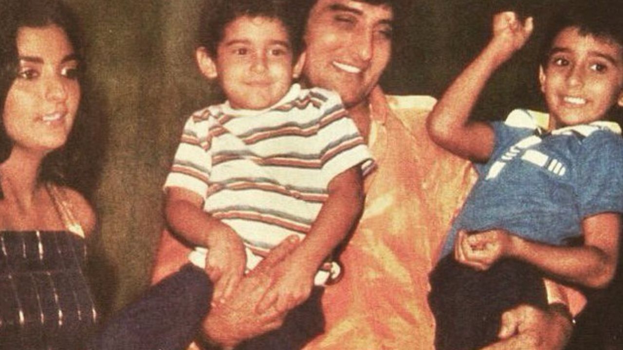 અક્ષય ખન્નાએ પોતાના અભિનયથી લાખો લોકોના દિલ જીતી લીધા છે. અક્ષયની ઘણી ફિલ્મો બોક્સ ઓફિસ પર હિટ રહી છે. તેમની કુલ સંપત્તિ વિશે વાત કરીએ તો, અહેવાલો અનુસાર, તેમની પાસે અંદાજે 148 કરોડ રૂપિયાની સંપત્તિ છે. મુંબઈમાં આલીશાન ફ્લેટ પણ છે