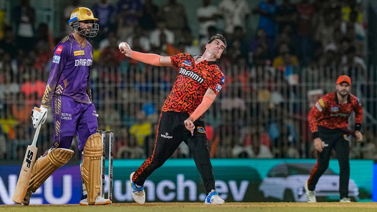 T20 ક્રિકેટ સૌથી ઝડપી અને વધુ લોકપ્રિય ક્રિકેટનું ફોર્મેટ છે, જે વિસ્ફોટક બેટિંગ અને રોમાંચક ફિનિશ માટે જાણીતું છે. T20 એ આંતરરાષ્ટ્રીય ક્રિકેટ પરિષદ (ICC) દ્વારા માન્યતા પ્રાપ્ત ક્રિકેટના ત્રણ મુખ્ય સ્વરૂપોમાંથી એક છે. પ્રથમ સત્તાવાર T20 મેચ 2003માં ઈંગ્લેન્ડ અને ન્યુઝીલેન્ડ વચ્ચે રમાઈ હતી. જોકે, 2007માં યોજાયેલા પ્રથમ T20 વર્લ્ડ કપથી આ ફોર્મેટને વૈશ્વિક માન્યતા મળી હતી.આ ફોર્મેટમાં, દરેક ટીમને 20 ઓવર રમવાની તક મળે છે. રમતનો સમયગાળો લગભગ 3-4 કલાકનો હોય છે. 