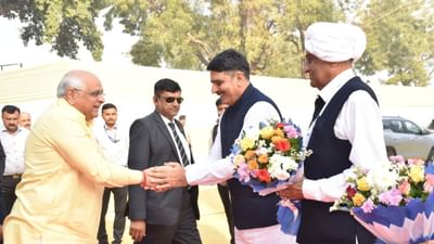 રાજ્યમાં વિવિધ સમાજના લોકો તેમના સમાજ માટે ભગીરથ કાર્યો કરી રહ્યા છે. ત્યારે આંજણા ચૌધરી સમાજ દ્વારા સમાજના બાળકોના સર્વાંગી વિકાસ માટે ભવ્ય શૈક્ષણિક સંકુલ આંજણા ધામનું નિર્માણ કરવામાં આવી રહ્યું છે.