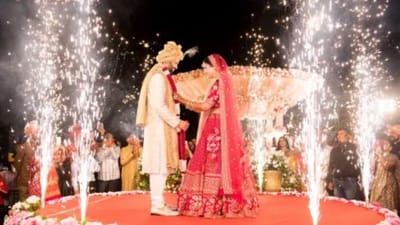 લગ્ન એક અંગત બાબત છે, જેની સાથે ઘણી લાગણીઓ જોડાયેલી છે. લગ્ન એક લાડુ જેવું છે, જે તેને ખાય છે તેને પસ્તાવો થાય છે, જે તેને નથી ખાતો તેને પણ પસ્તાવો થાય છે. છતાં, પુરુષો થોડી ગણતરીઓ કર્યા પછી લગ્ન કરે છે. ભલે આપણા ભારતીય સમાજમાં લગ્ન એ કુટુંબ વ્યવસ્થામાં જીવન ટકાવી રાખવા માટે એક મહત્વપૂર્ણ સંસ્થા છે, છતાં પણ ઘણા લોકો લગ્ન વિના એકલ જીવનનો આનંદ માણી રહ્યા છે.