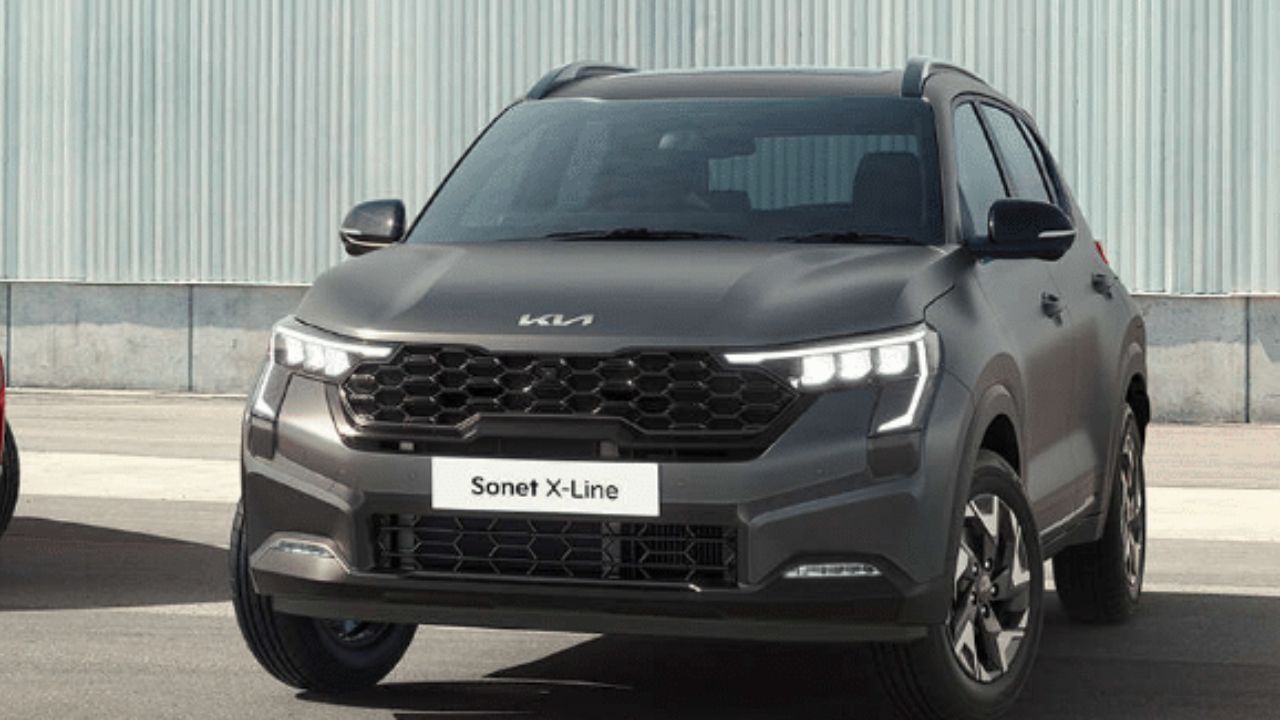 Kia ની આ લોકપ્રિય SUV માં HTK (O) વેરિઅન્ટમાં સનરૂફ છે, આ વેરિઅન્ટની કિંમત 9,48,900 રૂપિયા (એક્સ-શોરૂમ) છે.