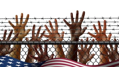 અમેરિકી રાષ્ટ્રપતિ ડોનાલ્ડ ટ્રમ્પ દેશભરમાંથી ગેરકાયદેસર ઇમિગ્રન્ટ્સનો શિકાર કરી રહ્યા છે અને તેમને બહાર કાઢી રહ્યા છે. સોમવારે, યુએસ સુરક્ષા એજન્ટો ગેરકાયદેસર ઇમિગ્રન્ટ્સને શોધવા માટે ન્યૂયોર્ક અને ન્યૂ જર્સીના ગુરુદ્વારા પહોંચ્યા હતા. બાઇડને પૂજાના સ્થળો સહિત "સંવેદનશીલ" વિસ્તારોમાં અથવા તેની નજીક કાયદાના અમલીકરણને અટકાવતી નીતિને રદ કર્યા પછી આ કાર્યવાહી થઈ છે.