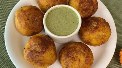 મહાશિવરાત્રી પર ઘરે ફરાળી ટિક્કી બનાવવા માટે સિંઘોડાનો લોટ, બાફેલા બટાકા, સીંગદાણા, કાળું મીઠું, કાળા મરી પાઉડર, ઝીણી કાપેલી કોથમરી, લીલા મરચા, શેકેલું જીરું, દેશી ઘી સહિતની સામગ્રીની જરુરત પડશે. 