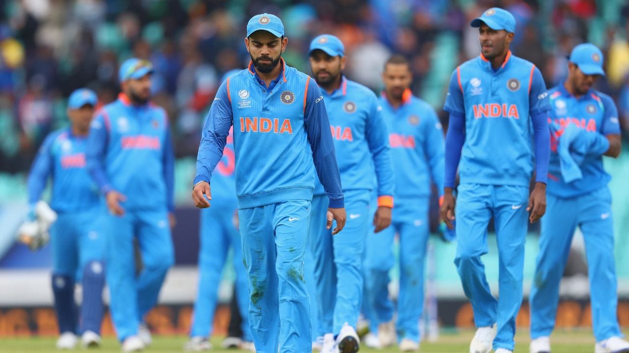 આ ઉપરાંત, ગ્રુપ સ્ટેજમાં દરેક જીત માટે 34 હજાર ડોલર એટલે કે અંદાજે 30 લાખ રૂપિયા આપવામાં આવશે. બીજી તરફ, આ ટુર્નામેન્ટમાં ભાગ લેવા બદલ આઠેય ટીમોને 1 લાખ 25 હજાર ડોલર એટલે કે અંદાજે 1 કરોડ રૂપિયા અલગથી આપવામાં આવશે.