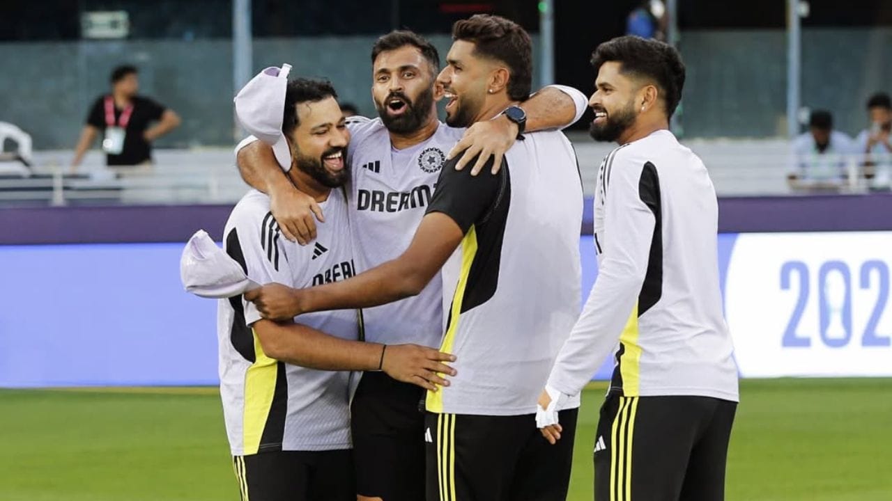 ભારત અને બાંગ્લાદેશ વચ્ચેની આ મેચ સ્ટાર સ્પોર્ટ્સ નેટવર્કની વિવિધ ચેનલો પર લાઈવ જોઈ શકાશે. તે હિન્દી અને અંગ્રેજી સહિત વિવિધ ભારતીય ભાષાઓમાં પ્રસારિત થશે.  તમે મોબાઈલ પર જિયો હોટસ્ટર એપ પર લાઈવ મેચ જોઈ શકશો.