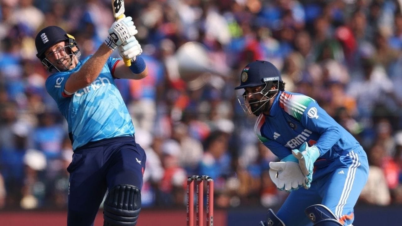 ભારત વિરુદ્ધ ઇંગ્લેન્ડની ત્રીજી ODI મેચનું લાઇવ સ્ટ્રીમિંગ ડિઝની પ્લસ હોટસ્ટાર એપ્લિકેશન પર જોવા મળશે. અમદાવાદમાં રમાઈ રહેલી ભારત અને ઈંગ્લેન્ડ વચ્ચેની મેચની લાઈવ અપટેડ ટીવી 9 ગુજરાતીની વેબસાઈટ પર વાંચી શકશો.