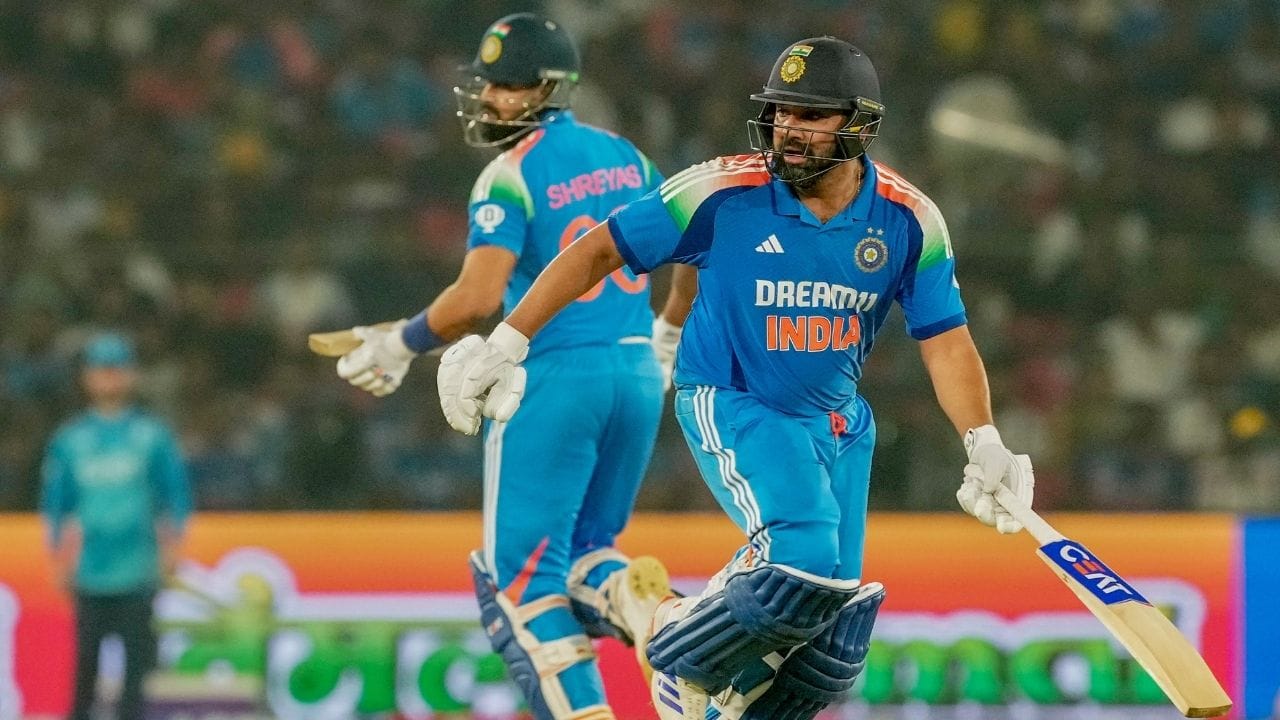 નરેન્દ્ર મોદી સ્ટેડિયમમાં ભારત અને ઇંગ્લેંડ વચ્ચે છેલ્લી વન ડે મેચ આજે રમાશે. ઐતિહાસિક નરેન્દ્ર મોદી સ્ટેડિયમ થી વધુ એક વખત વિશ્વભરમાં જશે સામાજિક સંદેશ  મેચ જોવા આવતા પ્રેક્ષકોને અંગદાનની જાગૃતિ લેવડાવી પ્રતિજ્ઞા અપાશે, ICC ચેરમેન જય શાહ અને ટીમ દ્વારા વિશેષ આયોજન કરવામાં આવ્યું છે.ક્રિકેટના મેદાન થકી અંગદાન અંગે લોકોમાં જાગૃતિ લાવવામાં આવશે.ICC નું ચેરમેન પદ સંભાળ્યા બાદ પ્રથમ વખત નરેન્દ્ર મોદી સ્ટેડિયમમાં  આંતરરાષ્ટ્રીય મેચ યોજાઇ રહી છે