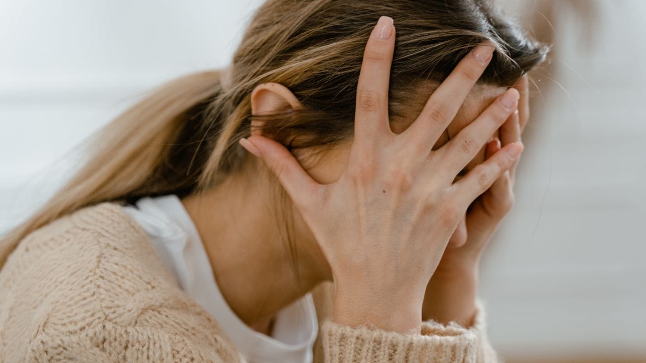 જ્યારે પતિ-પત્ની વચ્ચેના વૈવાહિક વિવાદમાં ભરણપોષણની વાત આવે છે, ત્યારે મોટાભાગે ભરણપોષણ મેળવવાના અધિકારનો હુકમ પત્નીની તરફેણમાં જાય છે, પરંતુ કાયદા મુજબ બંનેને એકબીજા પાસેથી ભરણપોષણ માંગવાનો અને મેળવવાનો અધિકાર છે.  (all photo : canva)