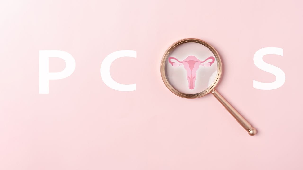 અનિયમિતતા અને તૂટક-તૂટક માસિક ધર્મની સમસ્યા અંગે આયુર્વેદ નિષ્ણાત અને ગાયનેકોલોજિસ્ટ ડૉ. ચંચલ શર્મા કહે છે કે, આજકાલ આ સમસ્યા એટલી સામાન્ય છે કે કોઈપણ ઉંમરની સ્ત્રીઓ તેનાથી પ્રભાવિત થઈ શકે છે. આ સ્થિતિમાં સ્ત્રીઓને માતા બનવામાં મુશ્કેલીનો સામનો કરવો પડે છે. 
