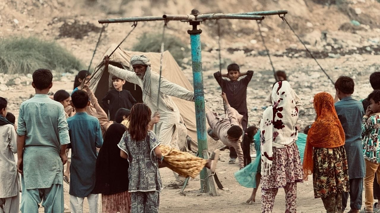 પાકિસ્તાન શબ્દનો અર્થ પવિત્ર ભૂમિ થાય છે.