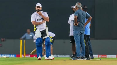 ઈંગ્લેન્ડ  સામેની સિરીઝ મહત્વની હોવાના ઘણા કારણો છે. જેમાંથી એક એ છે કે આનાથી ચેમ્પિયન્સ ટ્રોફી માટે પ્રેક્ટિસ થઈ શકશે. આ સિવાય કેટલાક ખેલાડીઓના રેકોર્ડ પણ આ સિરીઝ નું મહત્વ વધારે છે. પરંતુ, જે ખાસ કારણ બની શકે છે. રોહિત શર્મા,ટીમ ઈન્ડિયાના કેપ્ટનના કરિયરની છેલ્લી સિરીઝ બની શકે છે. નાગપુર વનડેથી એક દિવસ પહેલા પ્રેસ કોન્ફરન્સમાં રોહિત શર્માએ આ મામલે કાંઈ પણ બોલવાની ના પાડી હતી.પરંતુ તમામ રિપોર્ટમાં ઉલ્લેખિત સમાચારોની સત્યતા સમાન છે.